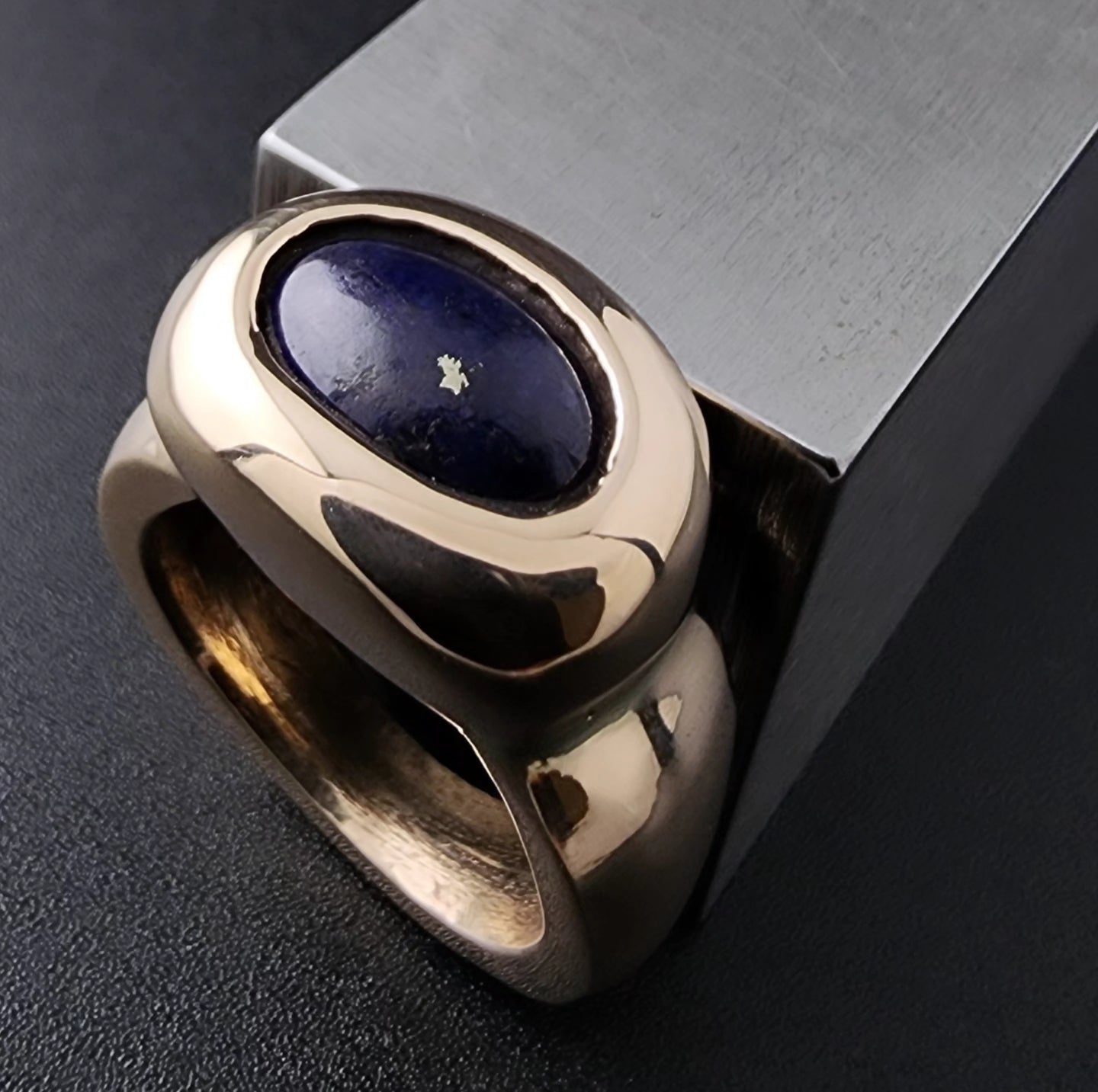 Bronze Voluptua Ring