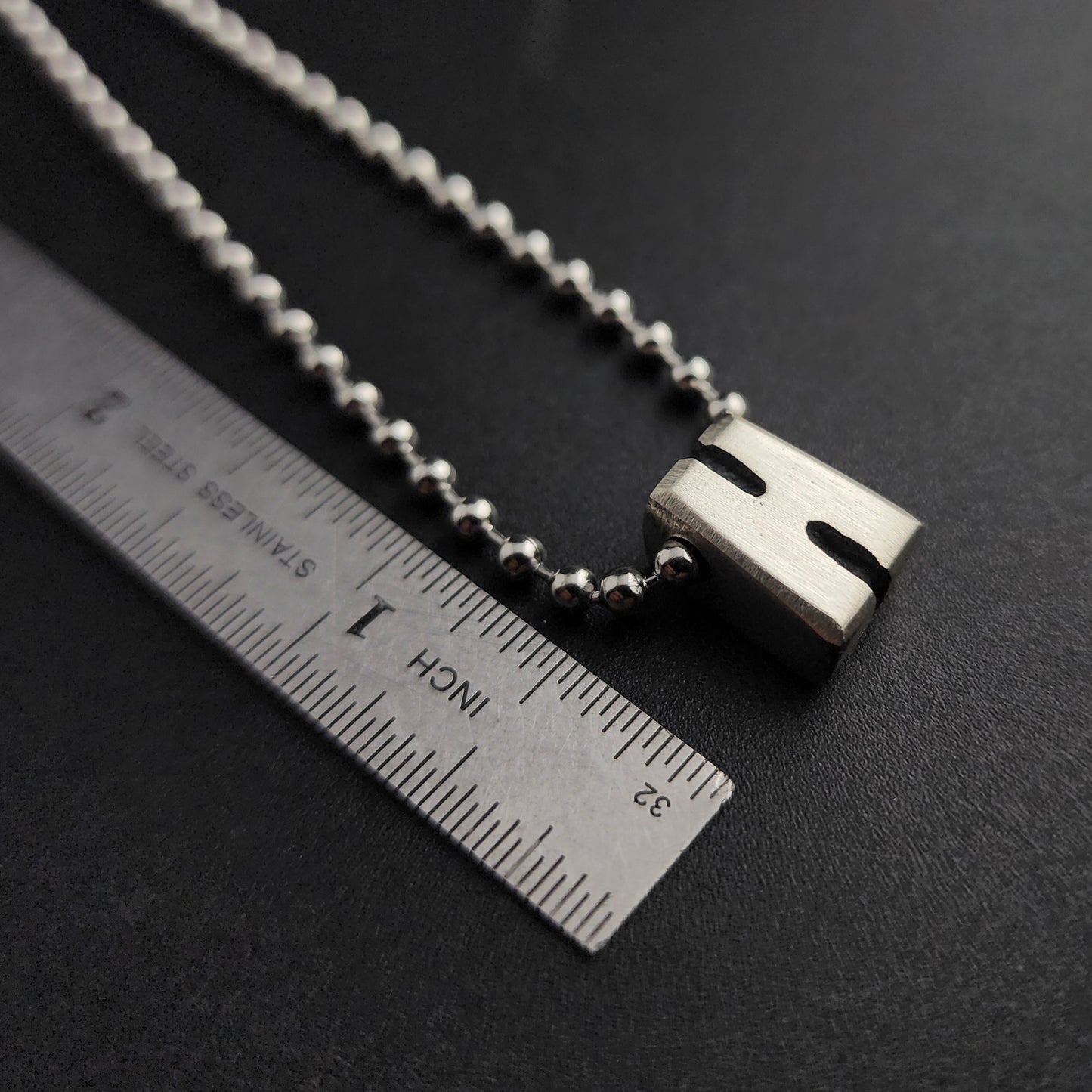 H (silver)