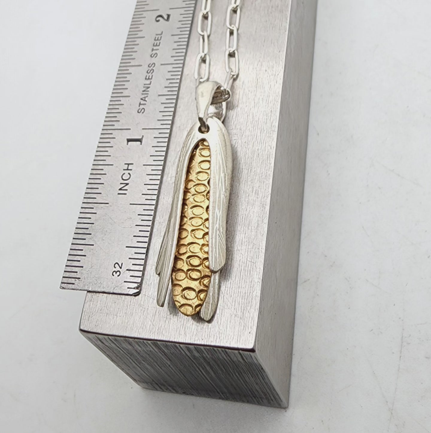 Maize Pendant