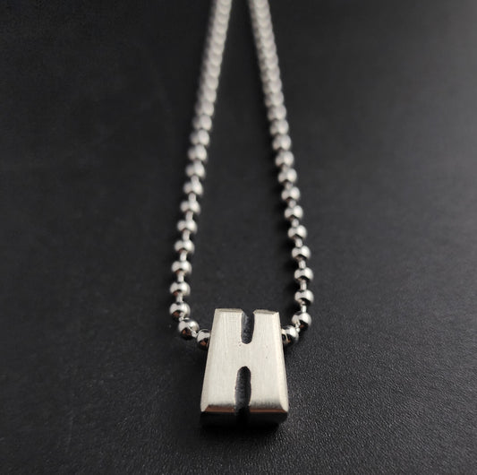 H (silver)