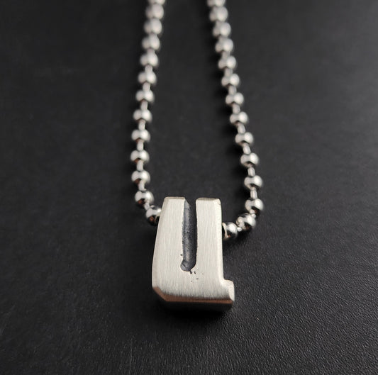 U (silver)