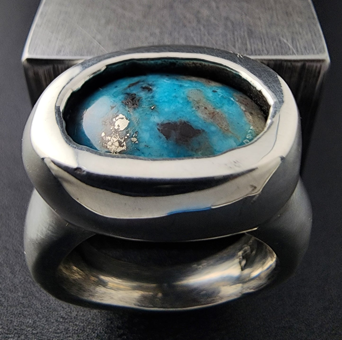 Voluptua Ring: Morenci Turquoise
