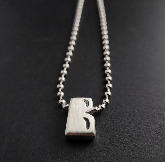 B (silver)