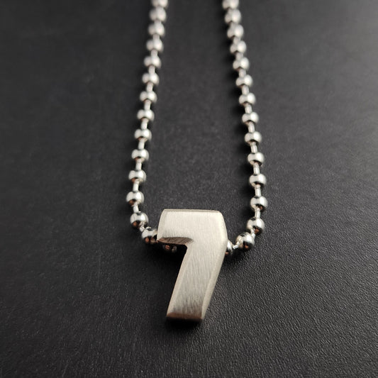 7 (silver)